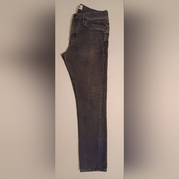 A Joseph Abboud Slim Fit Black Jeans - Picture 10 of 14